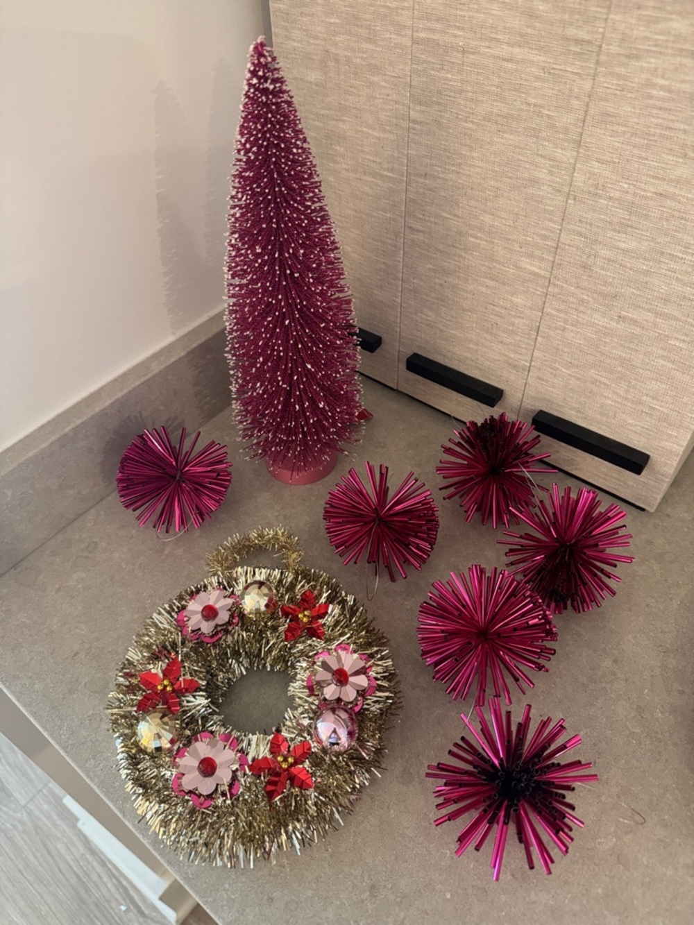 Pink Retro Holiday Decor